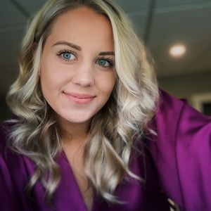 Meet your Posher, Beth